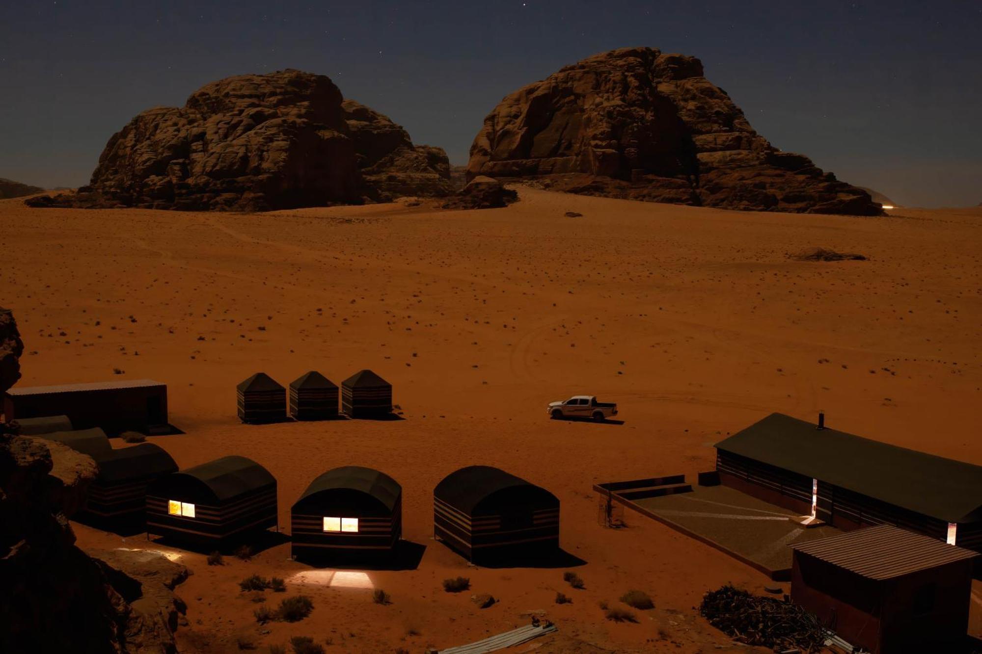 Wadi Rum Local Guide Camp Εξωτερικό φωτογραφία